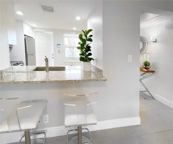 $2,200 | 2671 South Course Drive, Unit 109, Pompano Beach, FL 33069