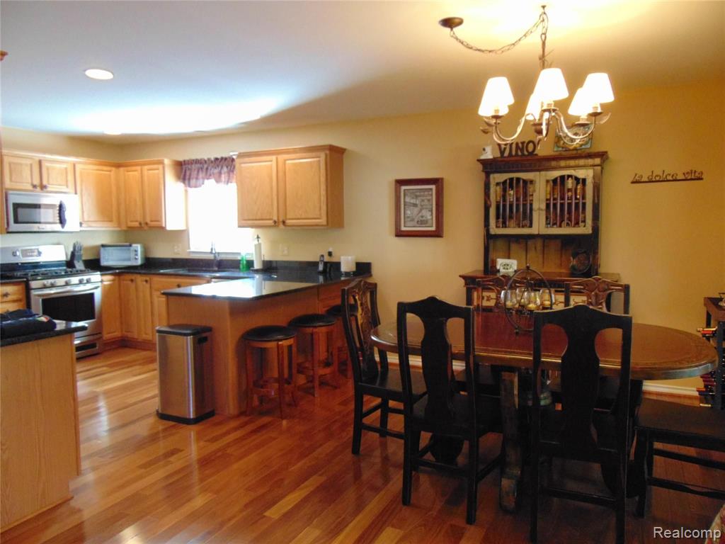3536 Samuel Avenue Rochester Hills, MI 48309 - Photo 21 of 43
