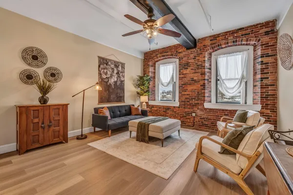 $349,000 | 1 Saco Island, Unit 111, Saco, ME 04072