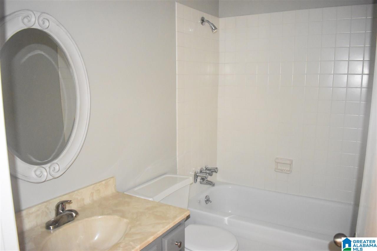 3806 Windhover, Unit 3 Birmingham, AL 35216 - Photo 19 of 28
