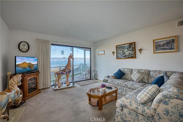 $175,000 | 10 Royale Avenue, Unit 13A2, Lakeport, CA 95453