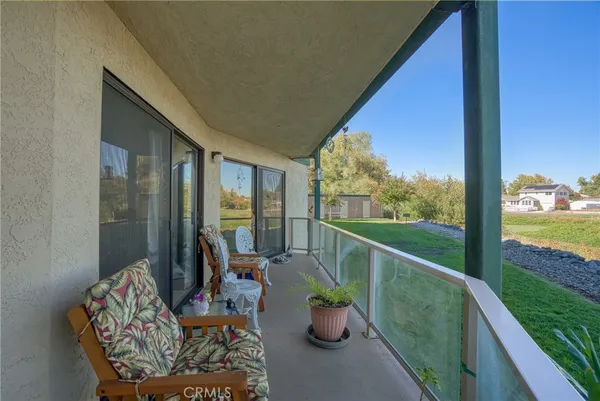 $169,500 | 10 Royale Avenue, Unit 13A2, Lakeport, CA 95453