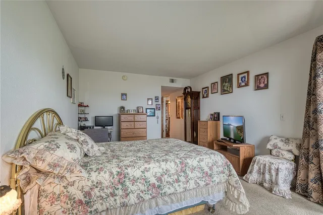 $175,000 | 10 Royale Avenue, Unit 13A2, Lakeport, CA 95453