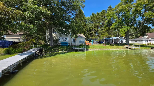 $589,000 | 7891 North Tippecanoe Drive, Walkerton, IN 46574