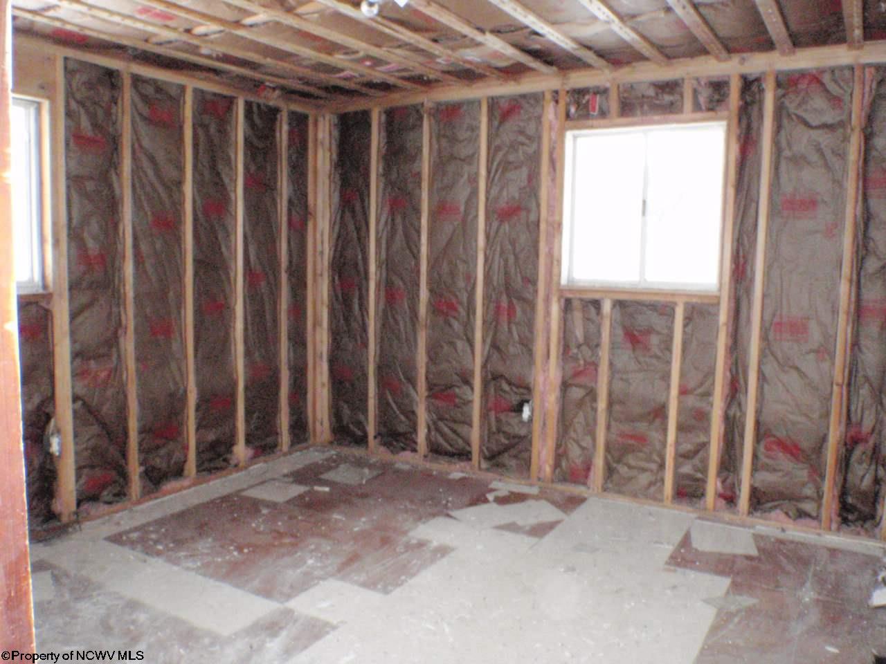 4489 Hudson Road Albright, WV 26519 - Photo 4 of 15 Gallery Image 4