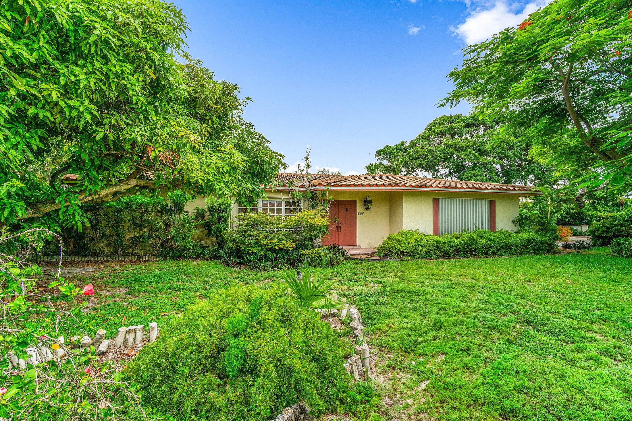 003-706MarbleWay-BocaRaton-FL-33432-SMAL