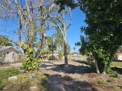 $470,000 | 112 12th Avenue, Indian Rocks Beach, FL 33785