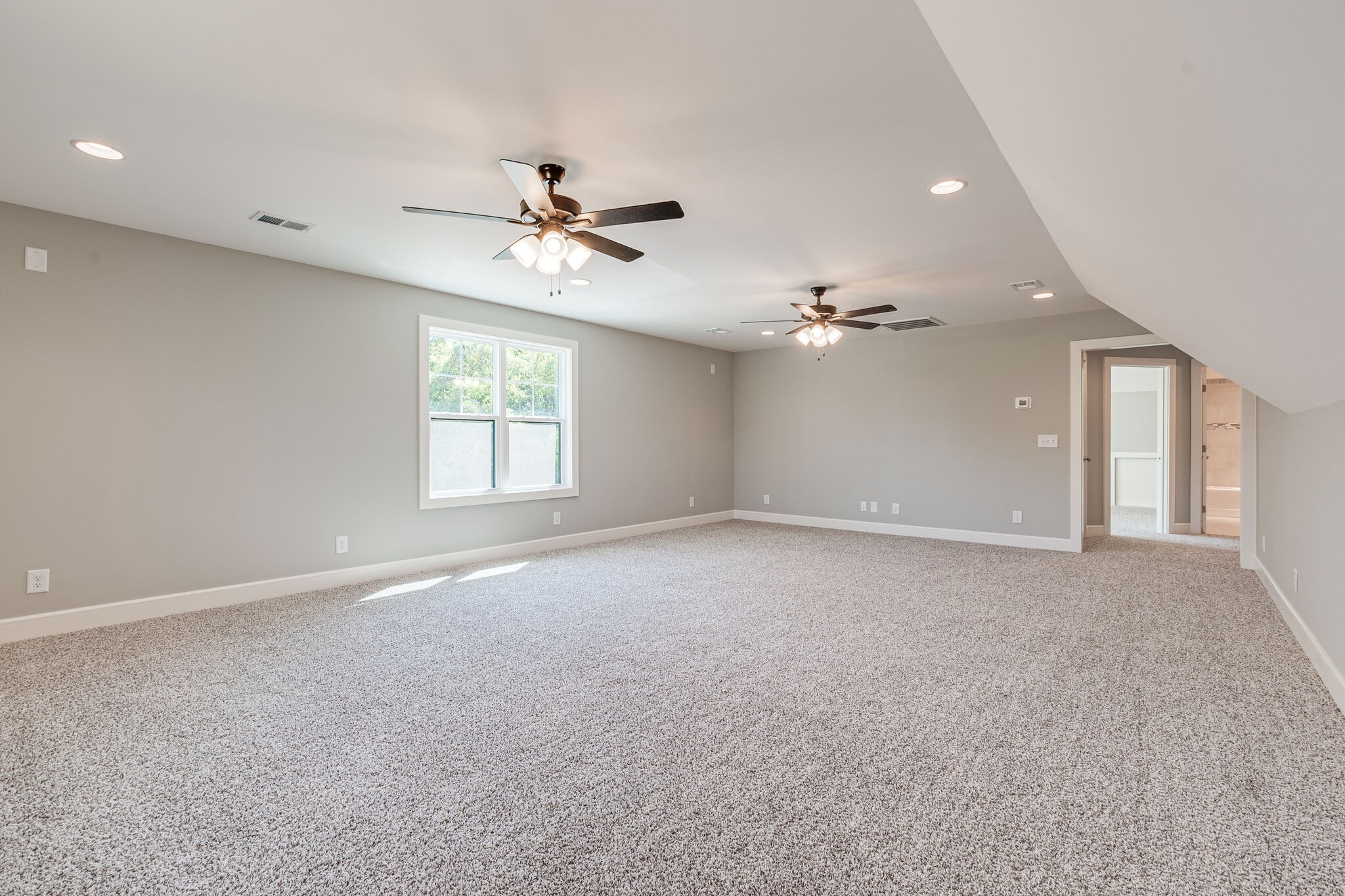 12425 North Milton Road Milton, TN 37118 - Photo 30 of 34 a view of a room with ceiling fan and window