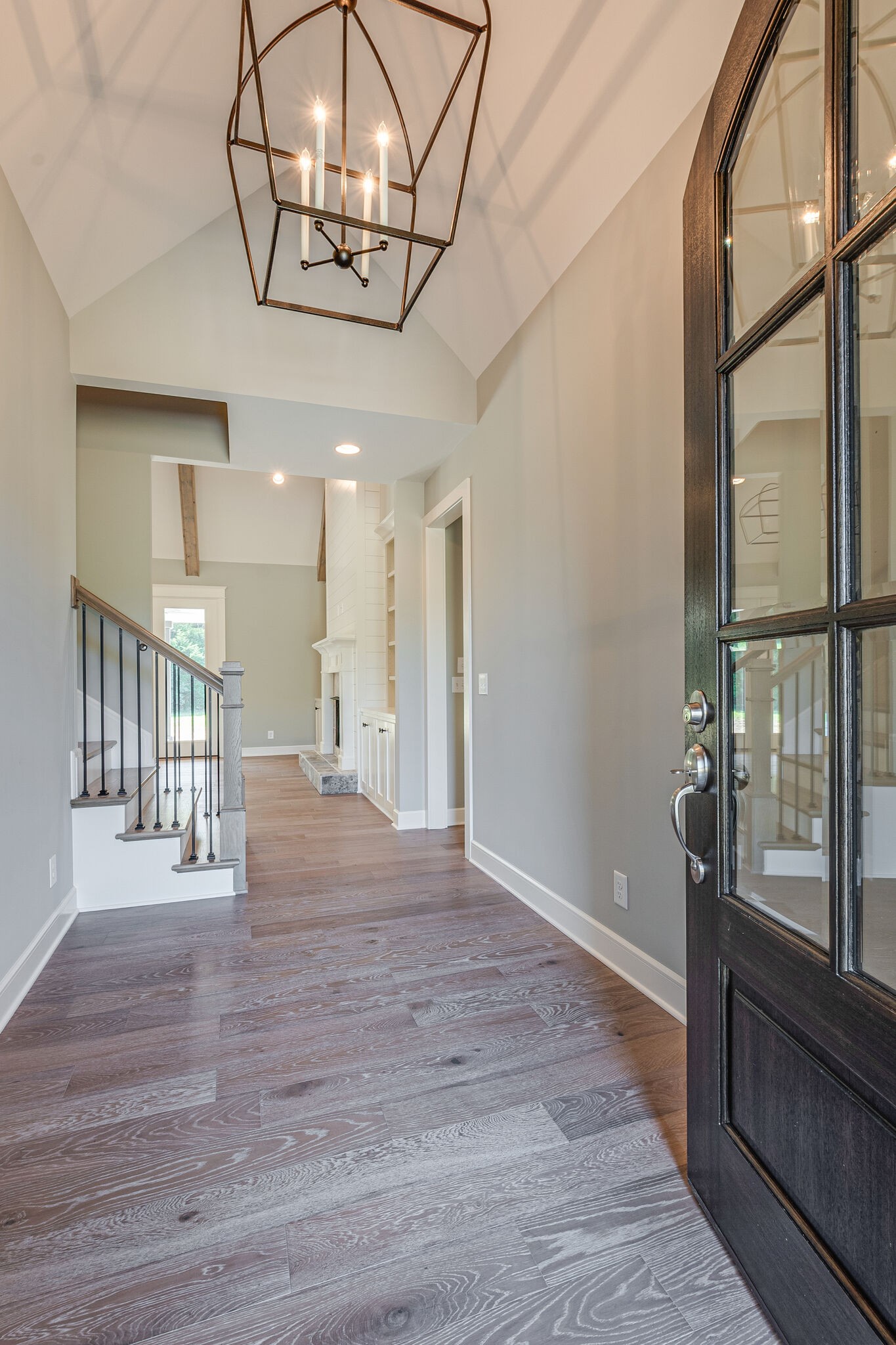 12425 North Milton Road Milton, TN 37118 - Photo 4 of 34 a view of an entryway with wooden floor