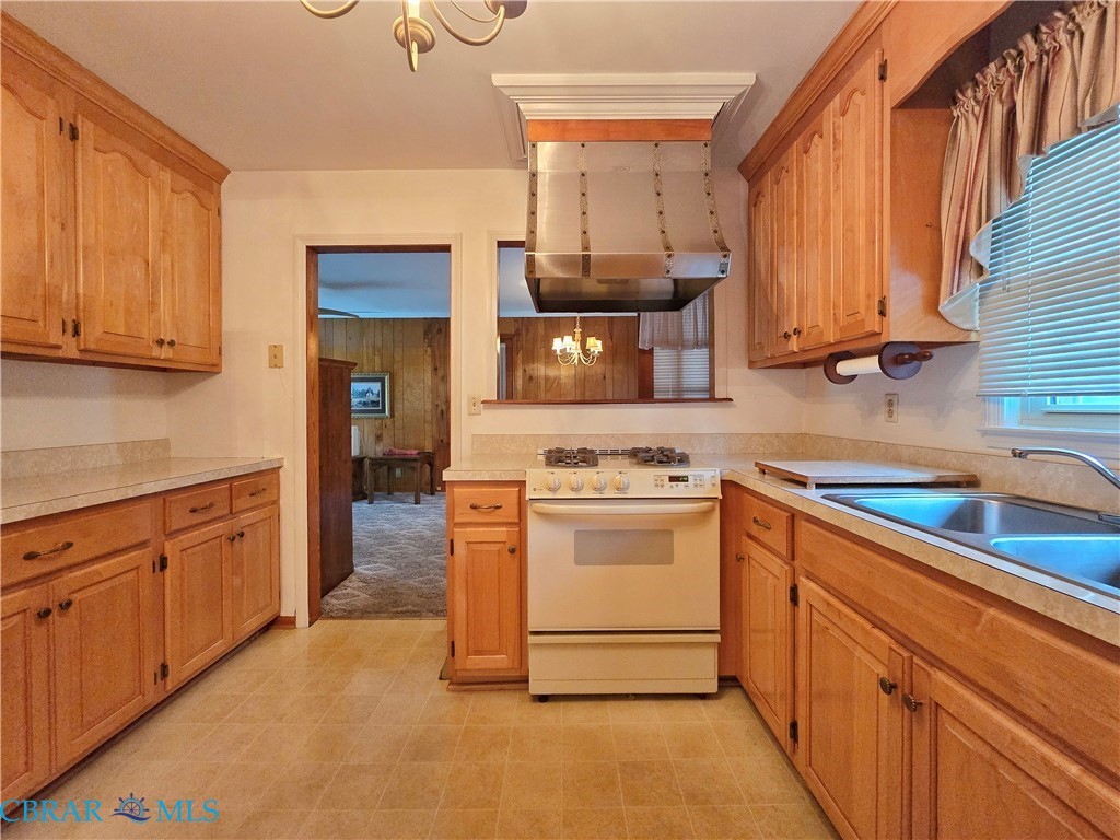 4836 Blackstone Road Blackstone, VA 23824 - Photo 6 of 28