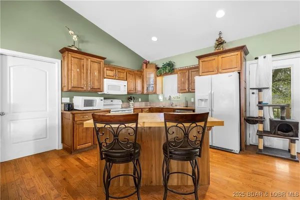 $230,000 | 207 Greenwich Avenue, Eldon, MO 65026