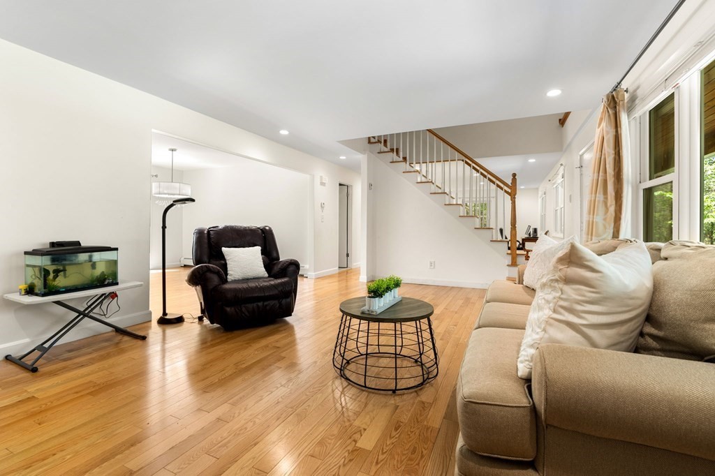 134 Raddin Road Groton, MA 01450 - Photo 10 of 32 Gallery Image 10