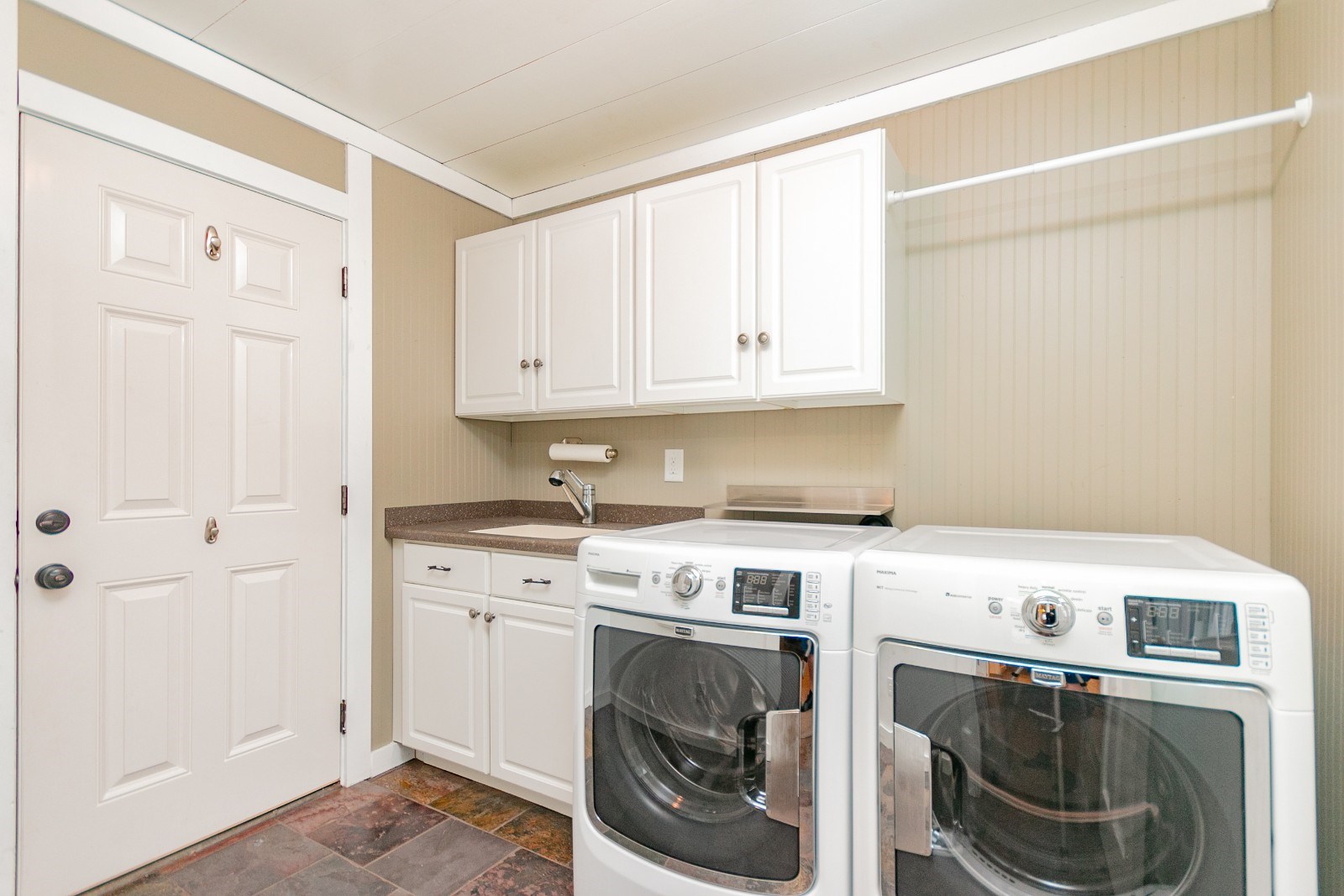 15404 Hunting Ridge Trail Granger, IN 46530 - Photo 19 of 36 Gallery Image 19
