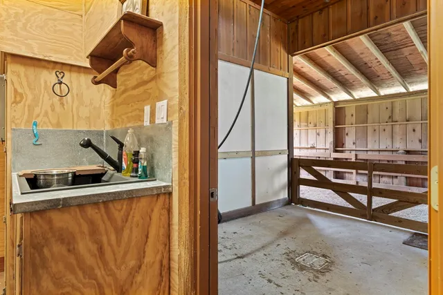 $1,875,000 | 9352 North Ranch Road 783, Harper, TX 78631