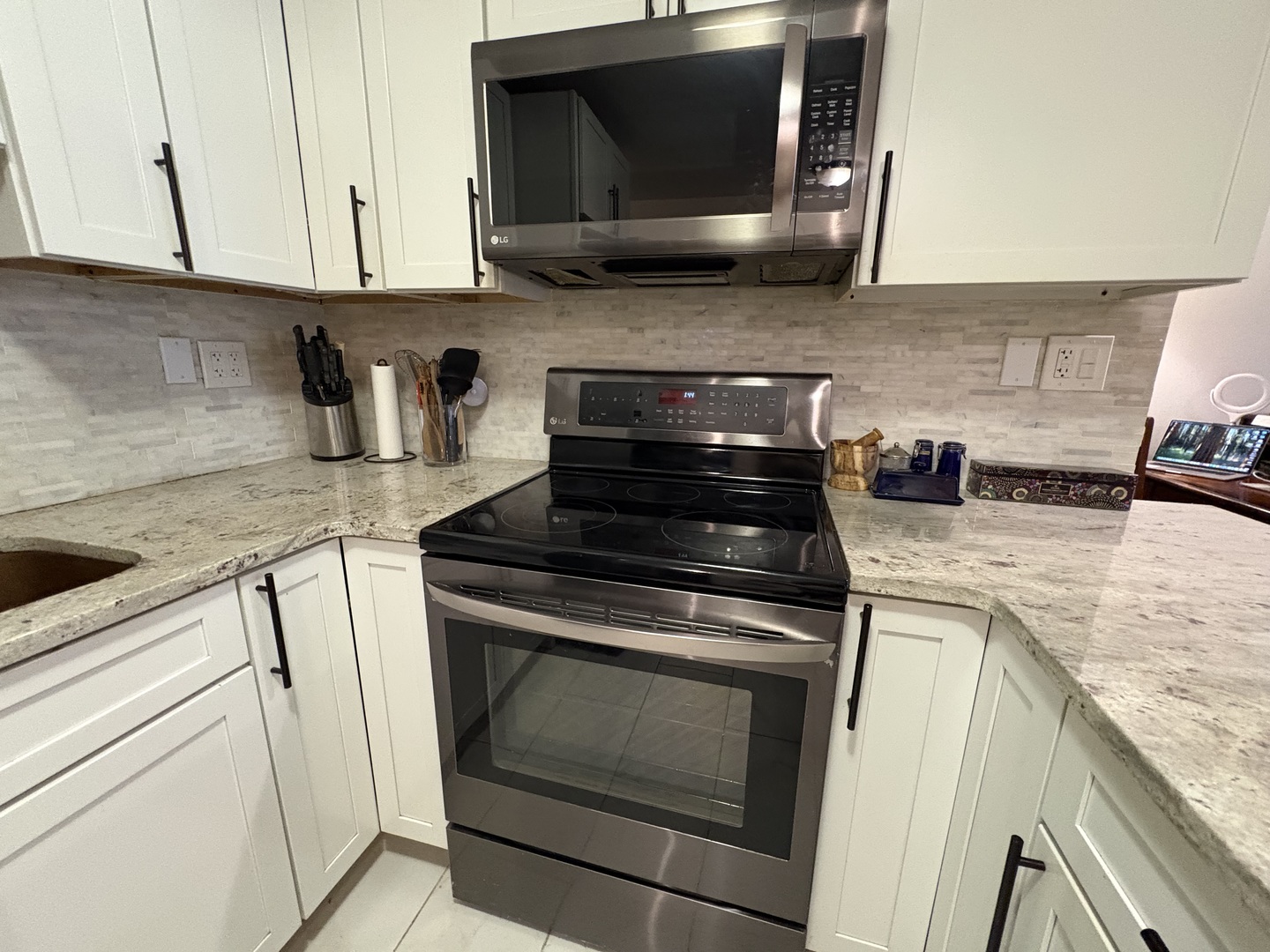 21 West Goethe Street, Unit 2A Chicago, IL 60610 - Photo 12 of 48