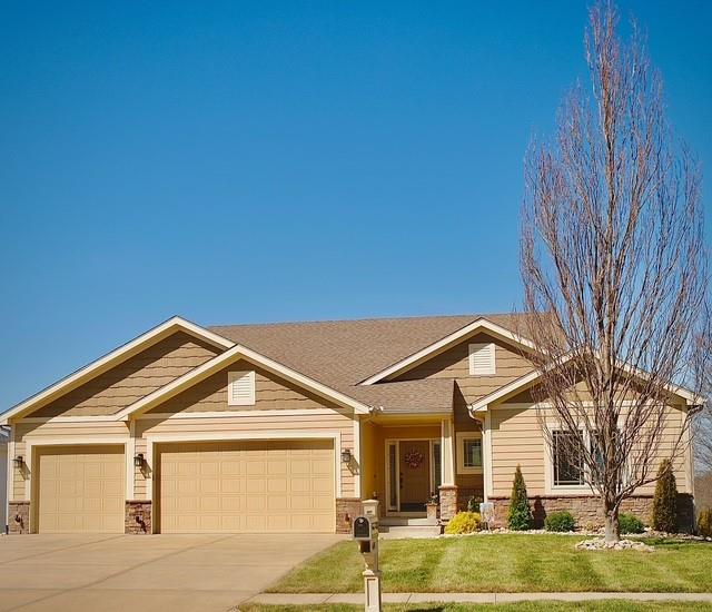 626 Liberty Road Smithville, MO 64089 - Photo 1 of 29