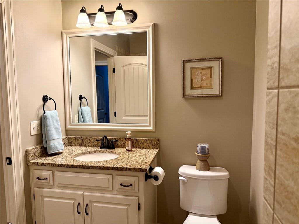 626 Liberty Road Smithville, MO 64089 - Photo 18 of 29