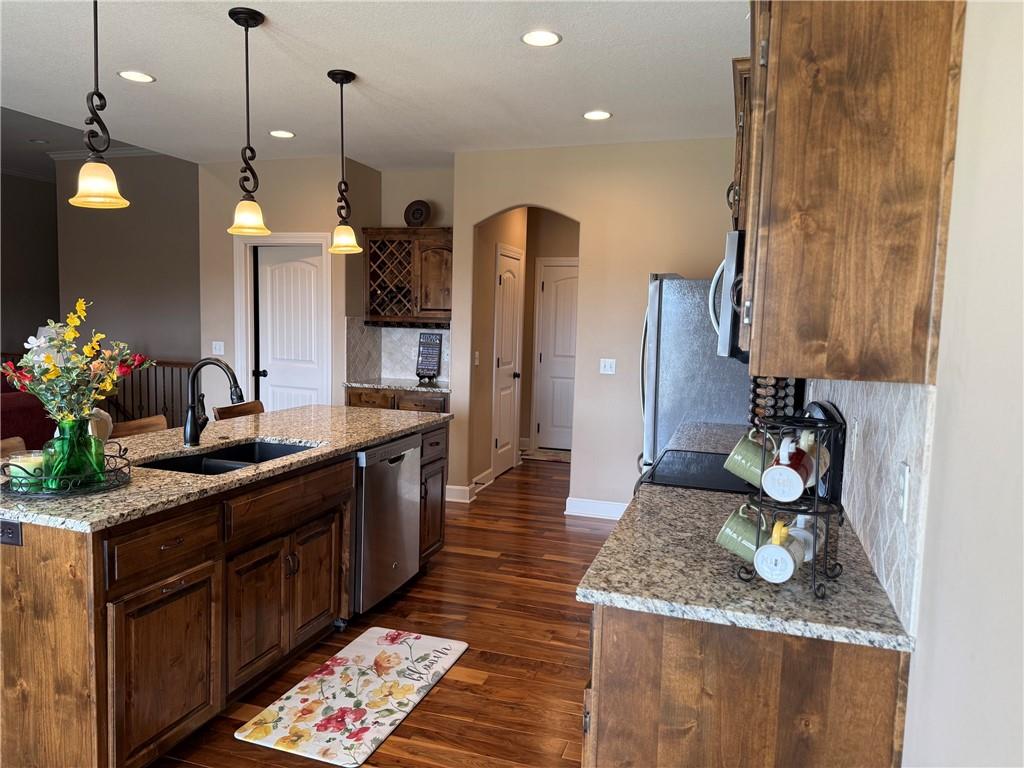 626 Liberty Road Smithville, MO 64089 - Photo 9 of 29