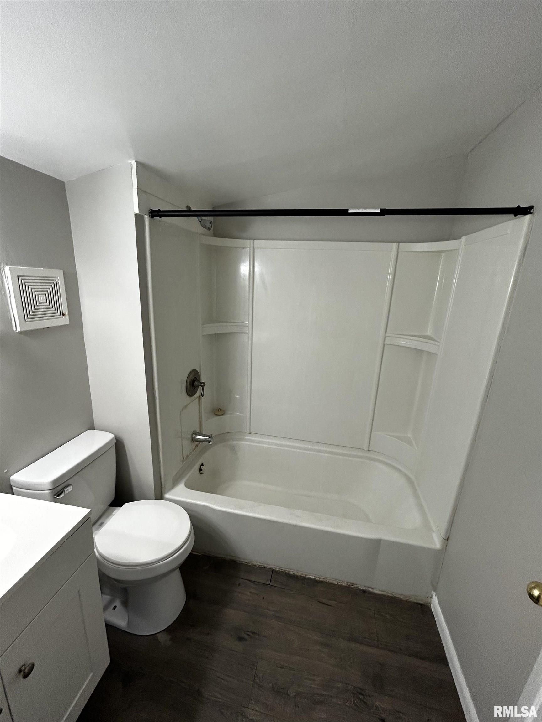 1020 East Kansas Street Peoria, IL 61603 - Photo 11 of 12