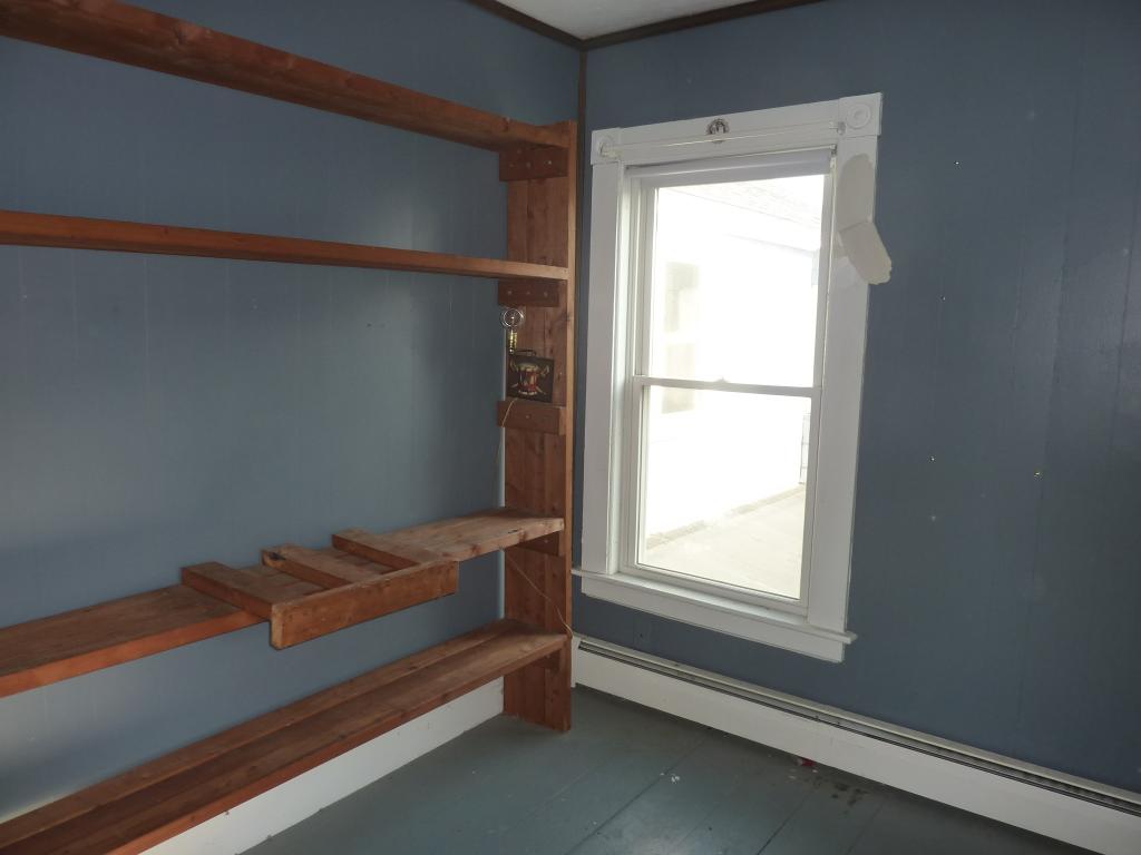 22 Hancock Street Rochester, NH 03867 - Photo 7 of 20