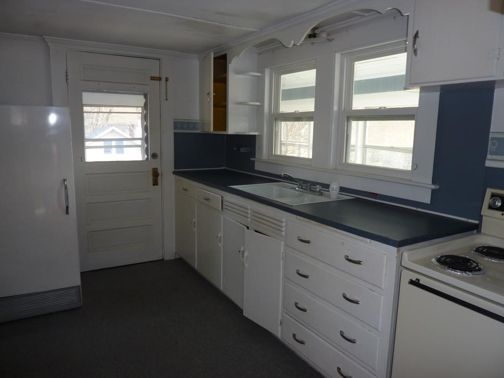 22 Hancock Street Rochester, NH 03867 - Photo 8 of 20