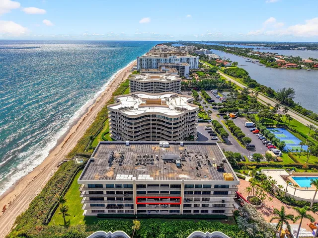 $1,395,000 | 3390 South Ocean Boulevard, Unit 305, Palm Beach, FL 33480