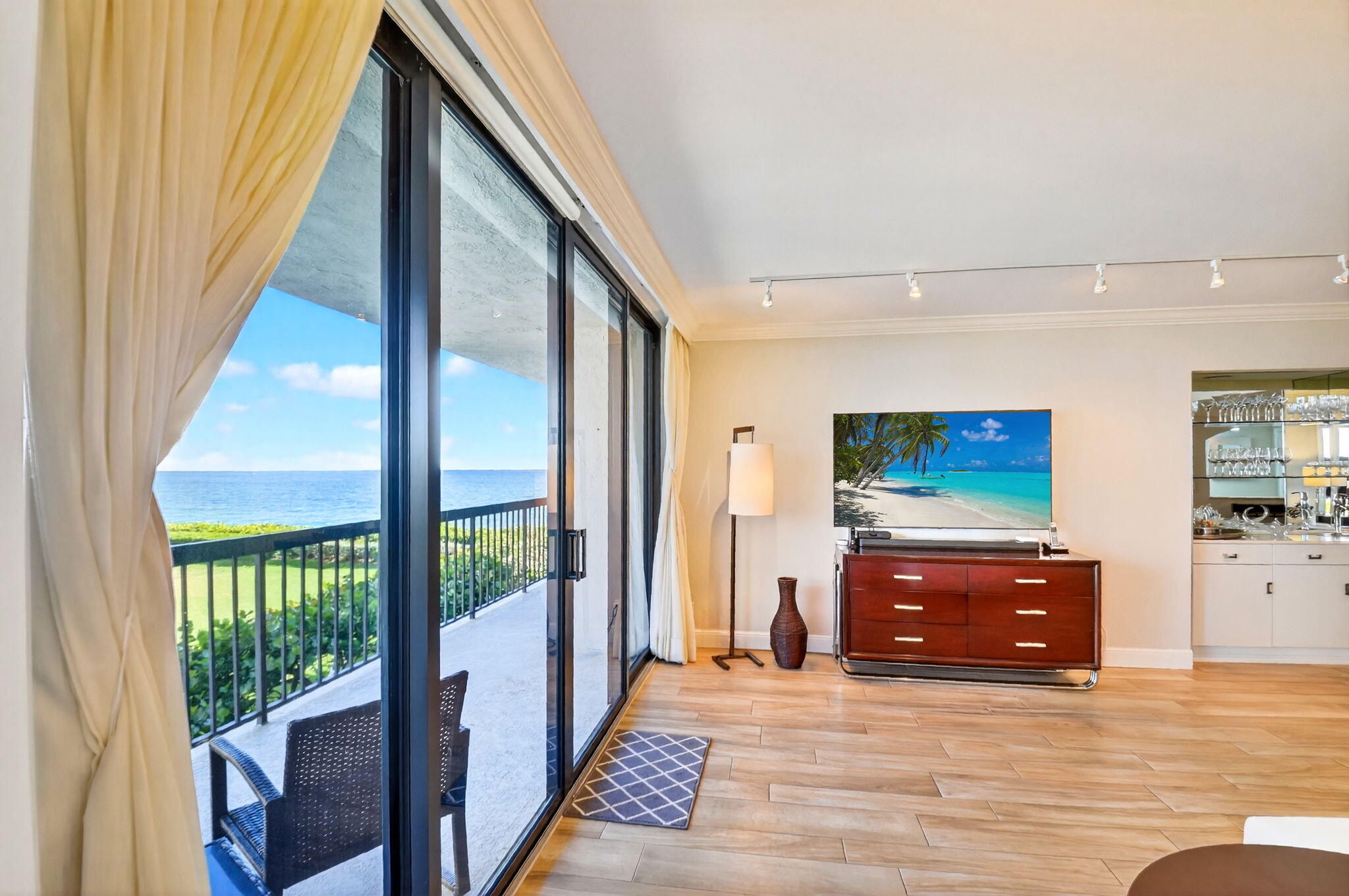3390 South Ocean Boulevard, Unit 305 Palm Beach, FL 33480 - Photo 4 of 48 Living Room Views