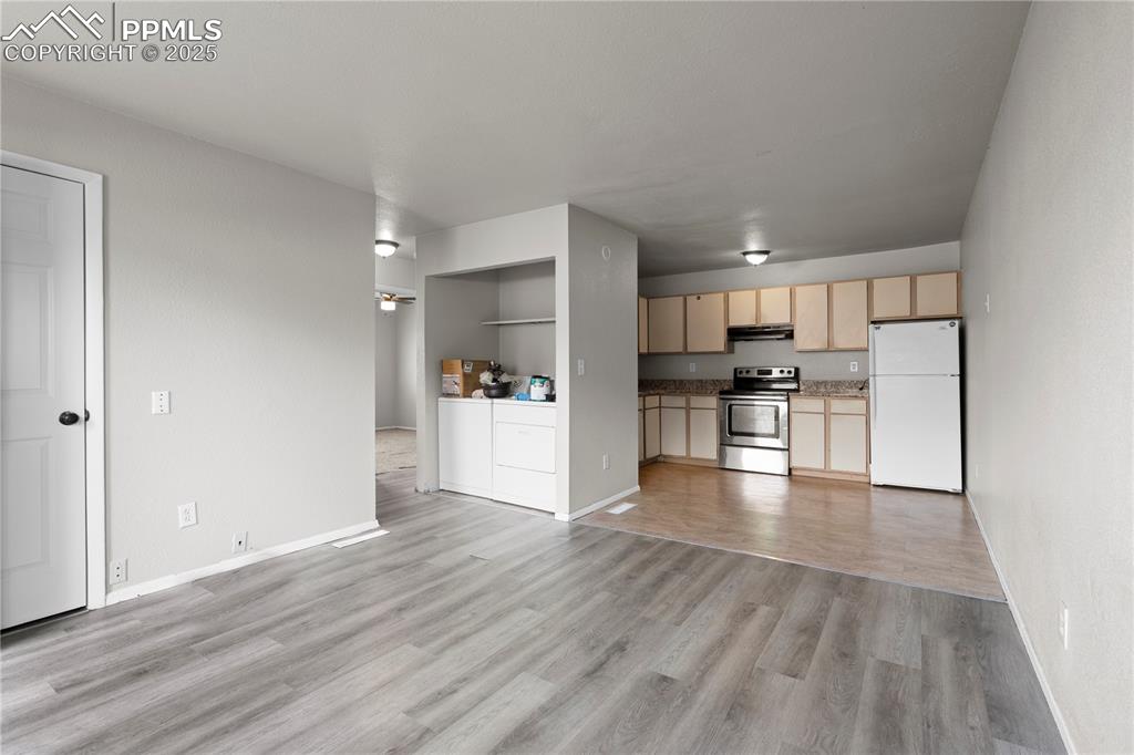 1712 Hampton South Colorado Springs, CO 80906 - Photo 15 of 22 Unit 2 great room