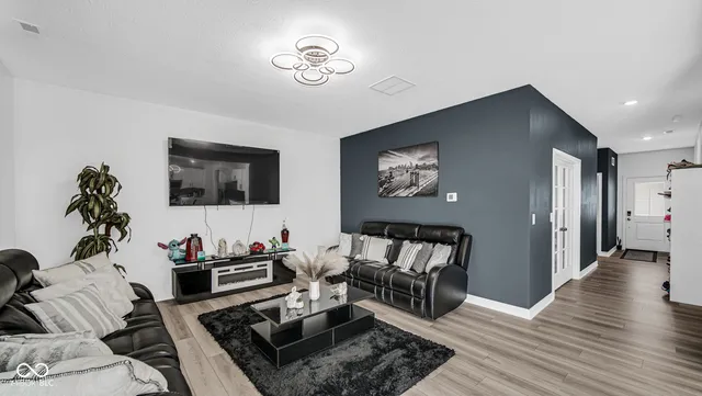 $415,000 | 8690 Lester Place, Pendleton, IN 46064