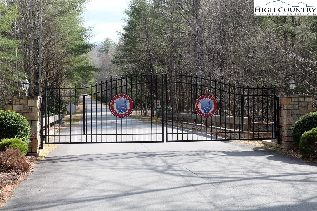 Lot 8 B Twin Rivers Dr