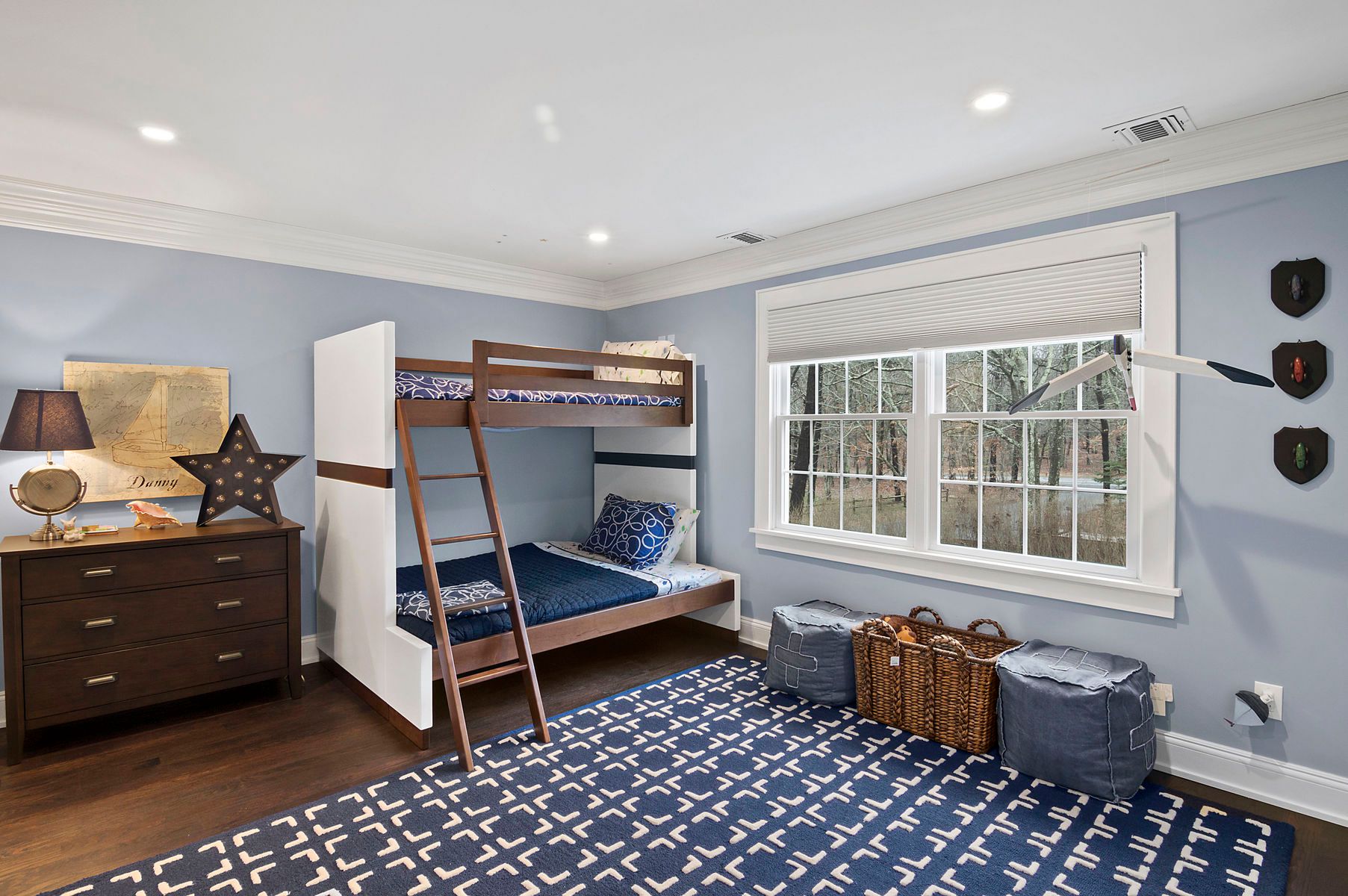 8 Main Street East Hampton, NY 11937 - Photo 10 of 15