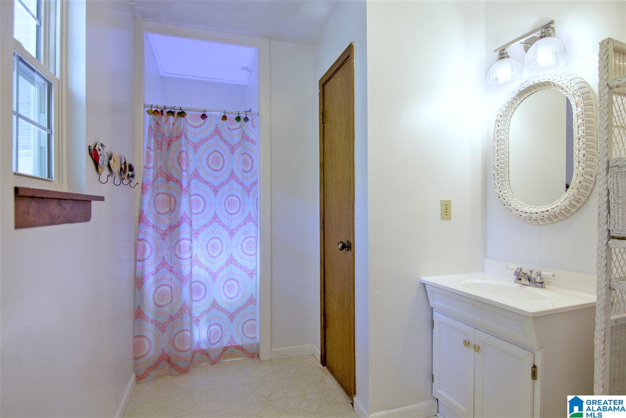 115 Short Circle Wedowee, AL 36278 - Photo 12 of 24