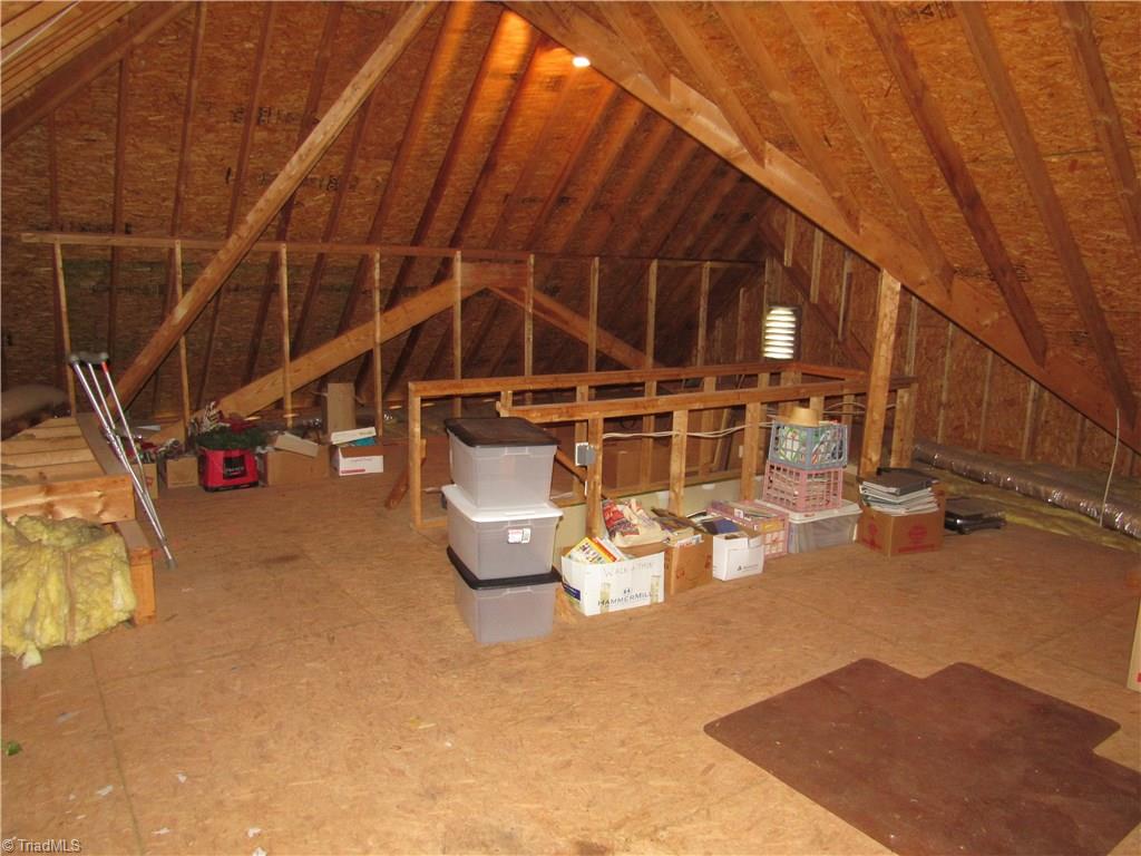 5807 Fleming Terrace Road Greensboro, NC 27410 - Photo 22 of 23