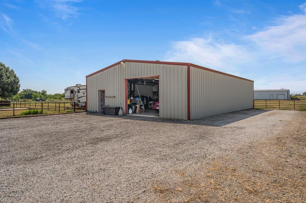 6501 Indian Trail Sanger, TX 76266 - Photo 37 of 39 View of pole building with driveway