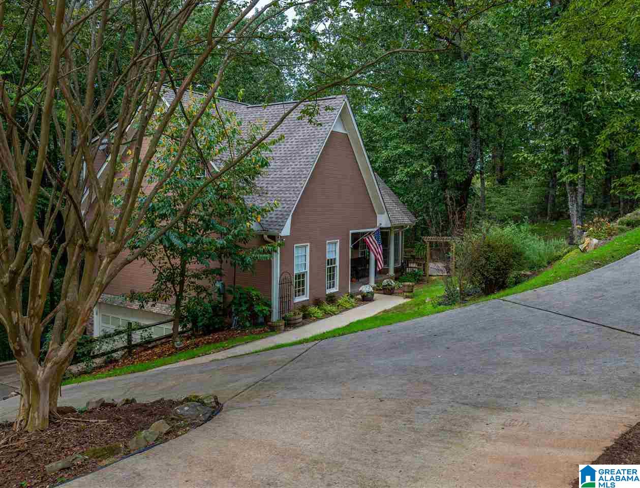 4006 South Shades Crest Road Birmingham, AL 35244 - Photo 8 of 48