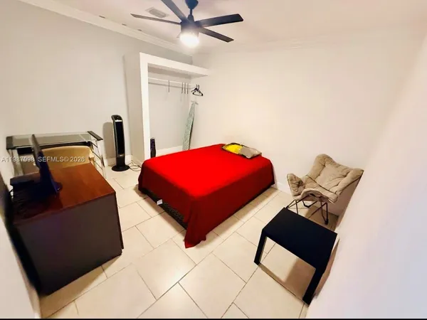 $1,650 | 3251 Southwest 104th Court, Unit 3251, Miami, FL 33165