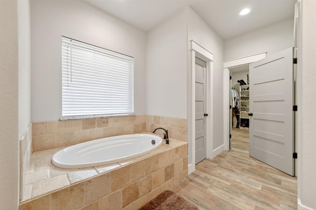 2211 Canyon Lake Road Wills Point, TX 75169 - Photo 24 of 40