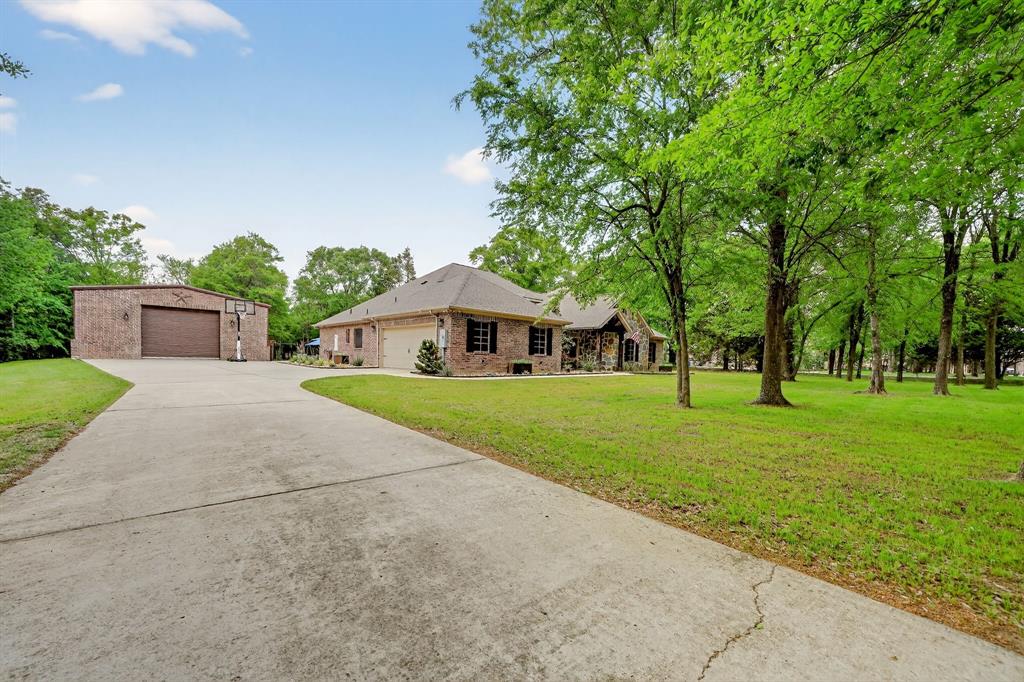 2211 Canyon Lake Road Wills Point, TX 75169 - Photo 3 of 40