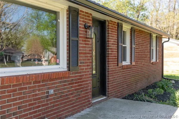 $174,900 | 205 Sycamore S Drive, Hanover, IN 47243