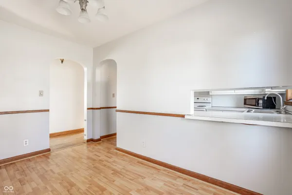 $190,000 | 5109 West Maxville Road, Winchester, IN 47394