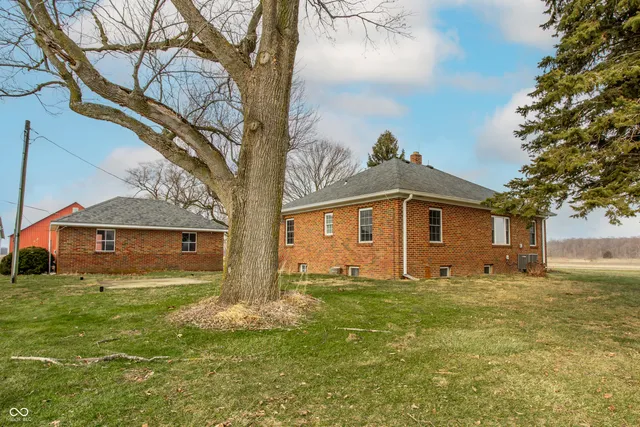 $198,900 | 5109 West Maxville Road, Winchester, IN 47394