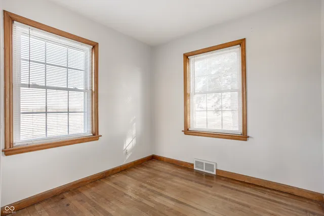 $198,900 | 5109 West Maxville Road, Winchester, IN 47394