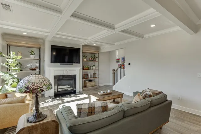 $549,900 | 7141 Birch Vw Court, Flowery Branch, GA 30542