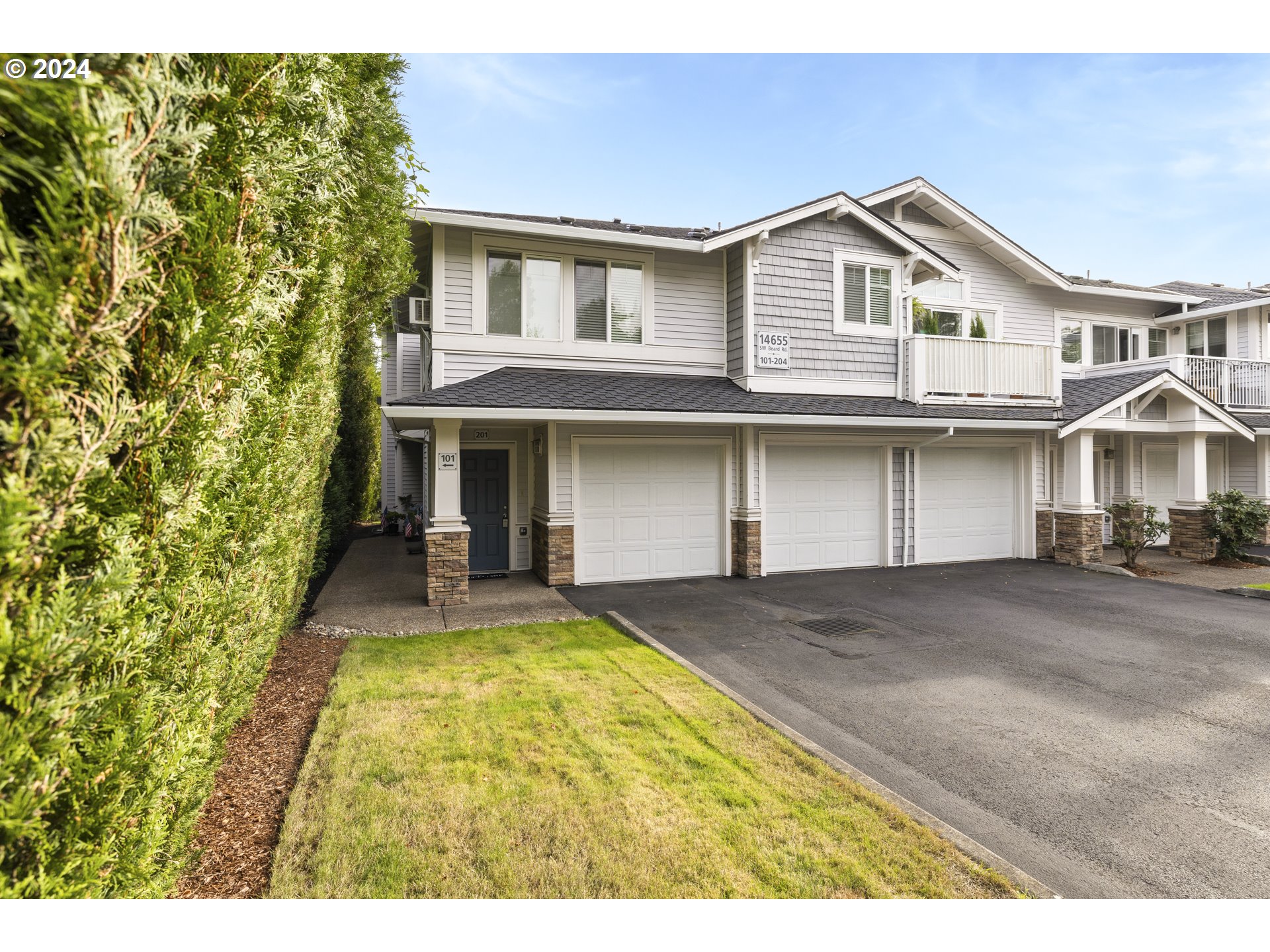 14655 Southwest Beard Road, Unit 201 Beaverton, OR 97007 - Photo 2 of 40