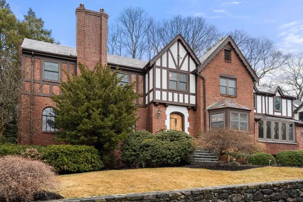$2,795,000 | 17 Lancaster Road, Newton, MA 02458
