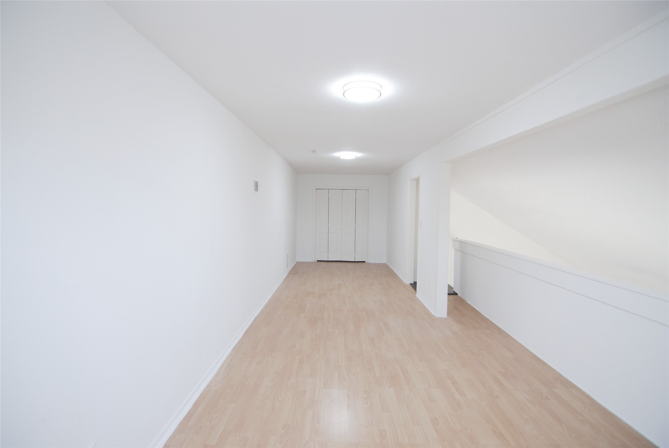 6207 Grandvale Drive Houston, TX 77072 - Photo 8 of 22