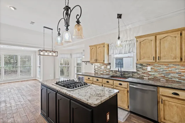 $344,900 | 956 Spinnaker Lane, Cordova, TN 38018