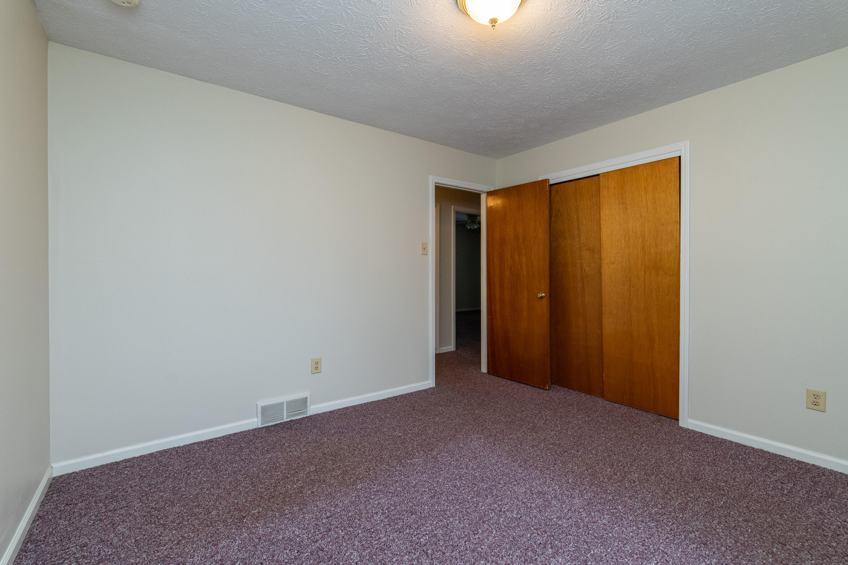116 Robin Road Nicholasville, KY 40356 - Photo 19 of 33 Bedroom