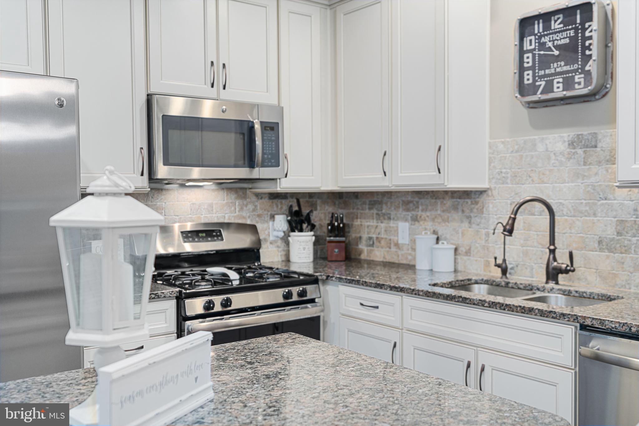 3845 Jacob Stout Road, Unit 6 Doylestown, PA 18902 - Photo 30 of 49 Gleaming granite countertops