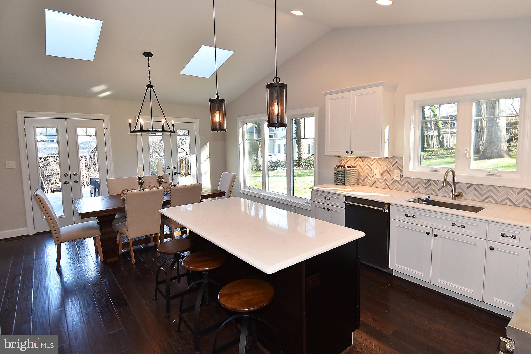 7801 Beech Tree Road Bethesda, MD 20817 - Photo 23 of 52 Kitchen